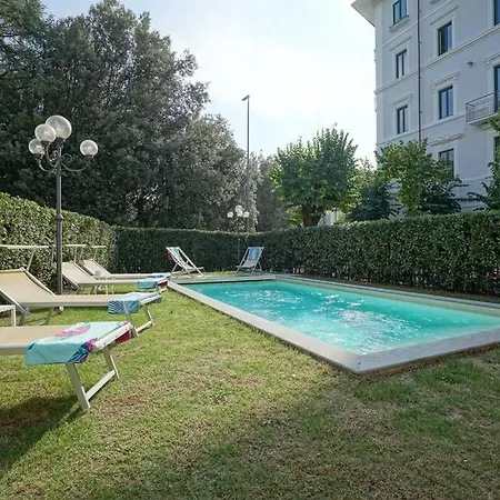 Apartment Lilli Con Piscina Riscaldata Montecatini Terme